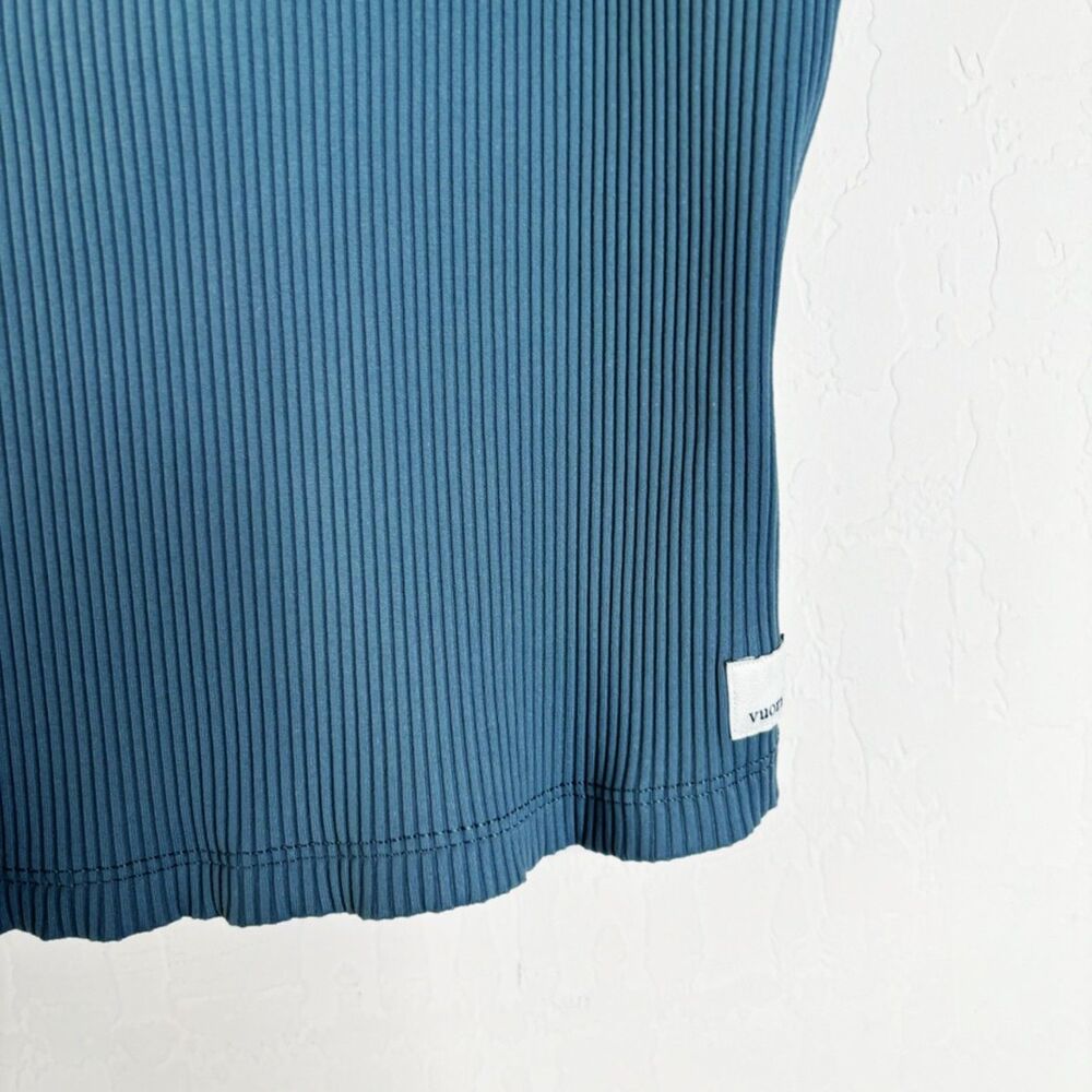 Vuori Dark Blue Strappy Tank Top - Picture 2 of 4